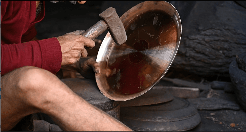 Exploring the Health Benefits of Eating from Bronze Plates: A Comprehensive Guide    This post will delve into the various health advantages associated with consuming food from bronze plates, including the potential antimicrobial properties and how they may enhance the overall dining experience